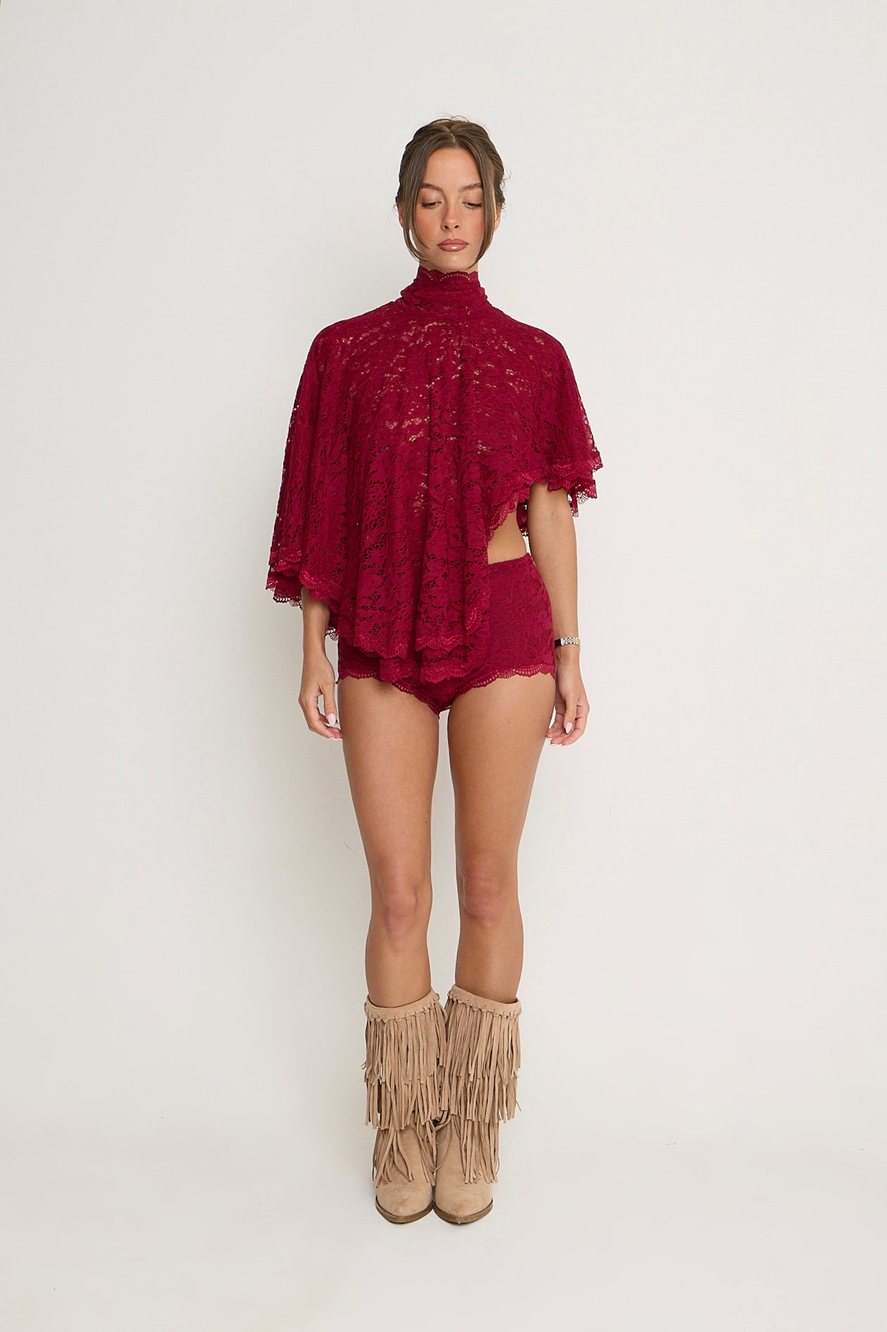 Carmen Lace Shorts | Burgundy
