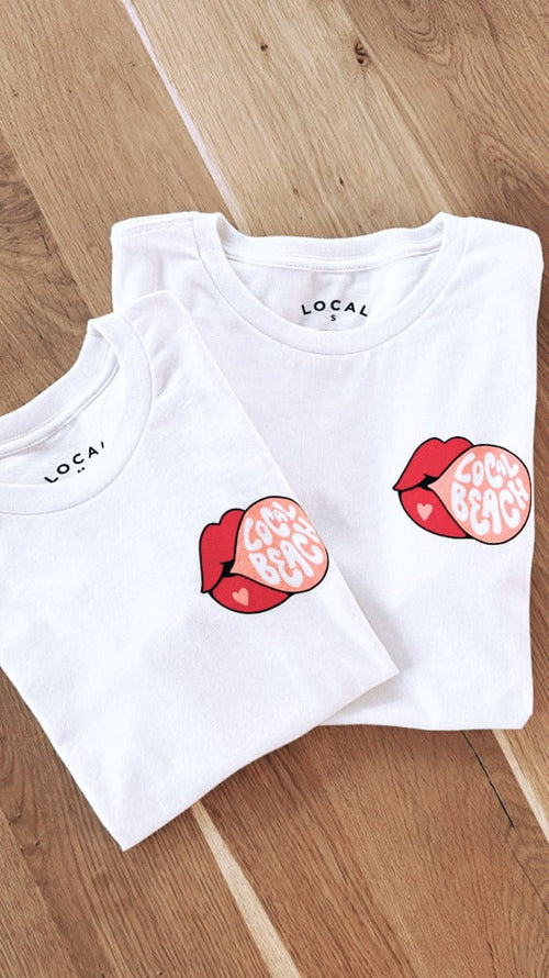 Kiss Off Women's & Girls T-shirt